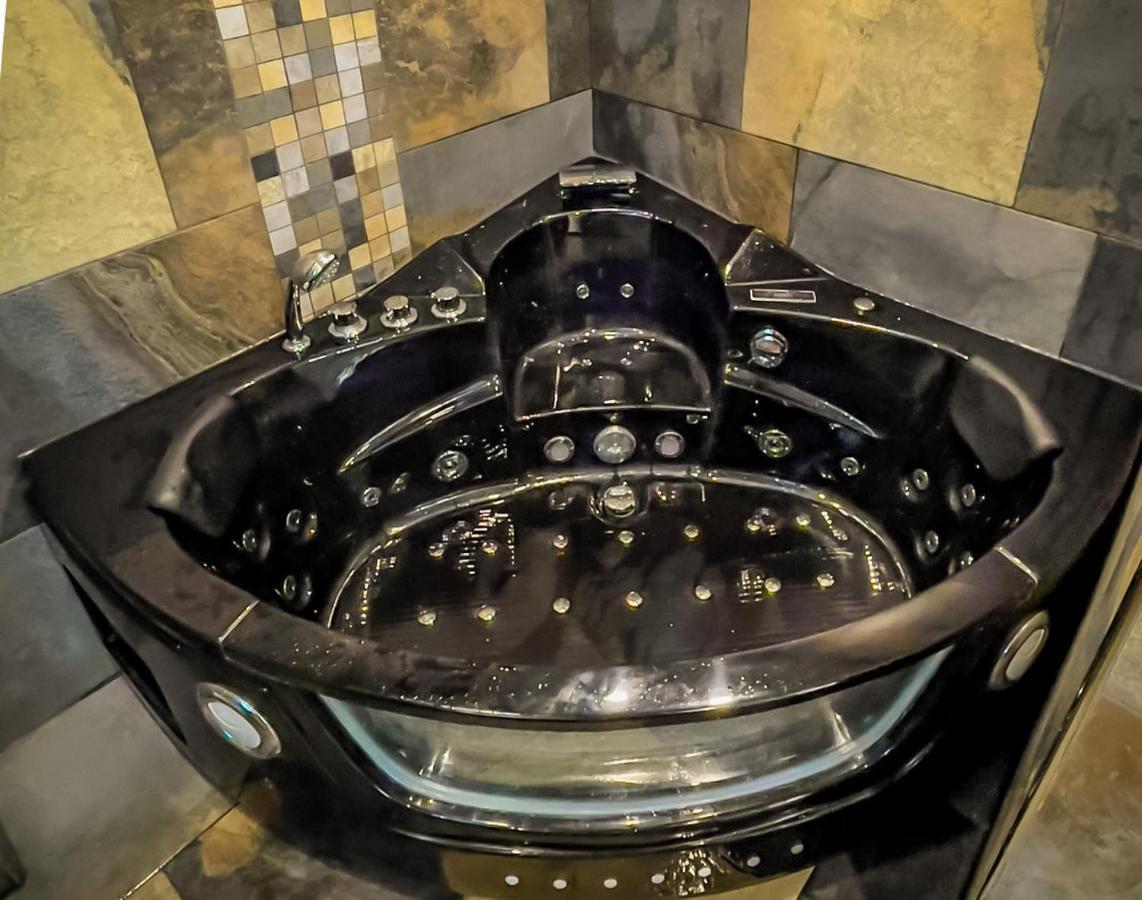 شقة Duplex, Jacuzzi, Terrasse Sur Les Toits نيس المظهر الخارجي الصورة